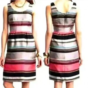 Banana Republic EUC Silk Striped Dress With Pockets